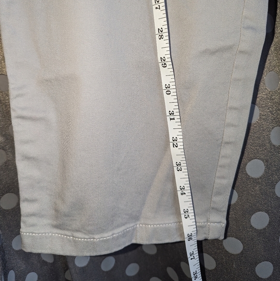 Torrid Skinny Mid-Rise Crop Jeans 26 - Picture 6 of 15